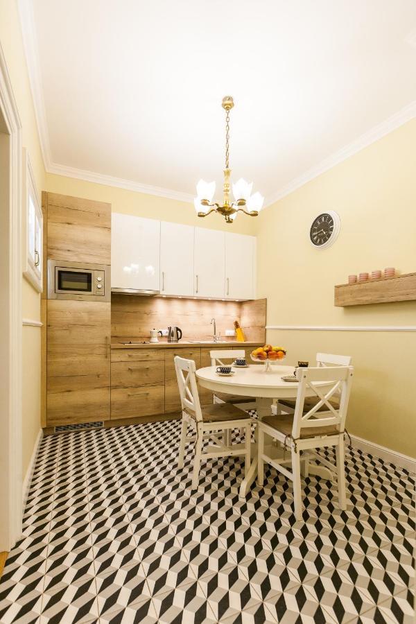 Vintage Poselska Apartment Kraków Eksteriør billede